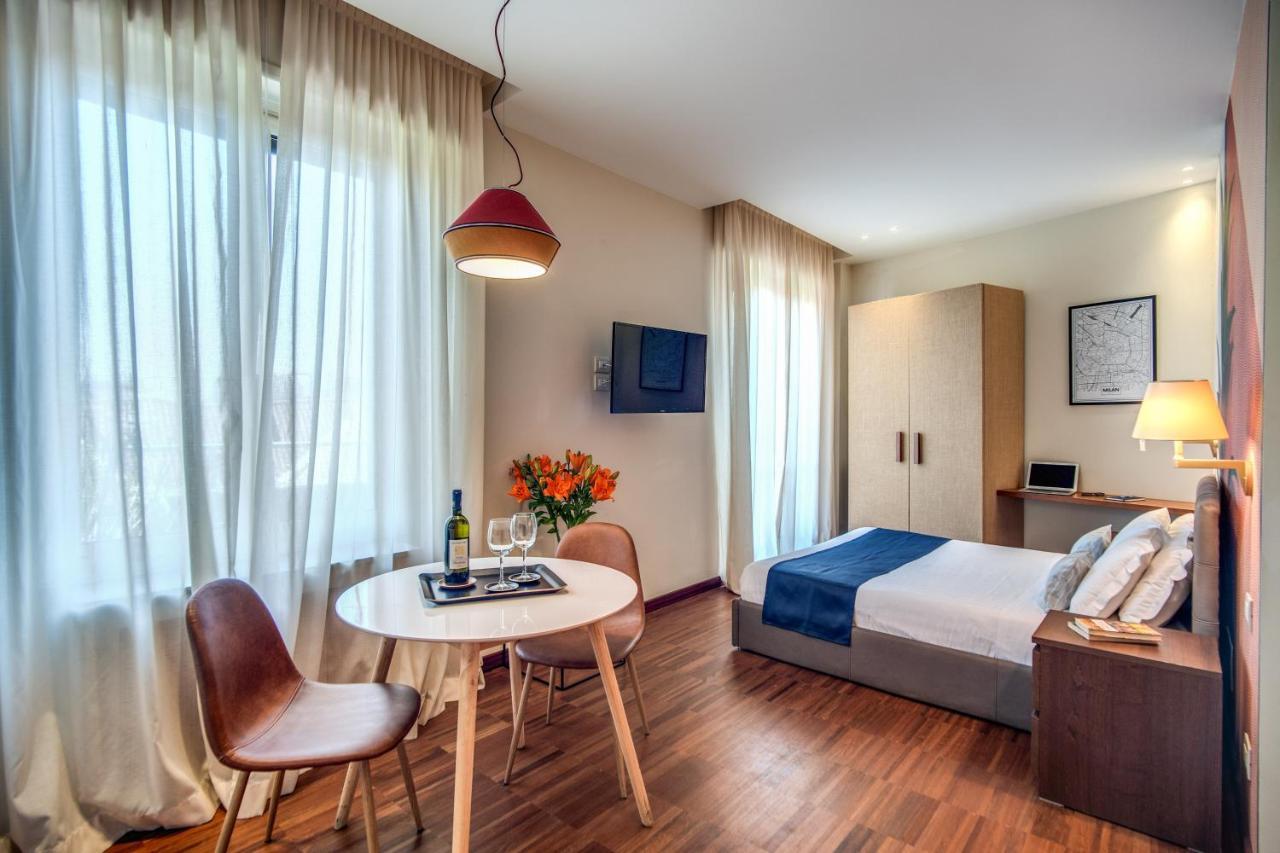 Milhouse Suites Duomo Мілан Екстер'єр фото