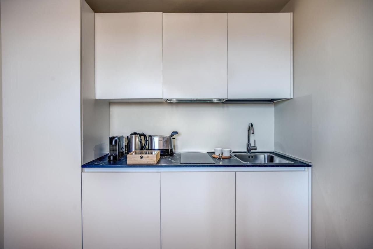 Milhouse Suites Duomo Мілан Екстер'єр фото