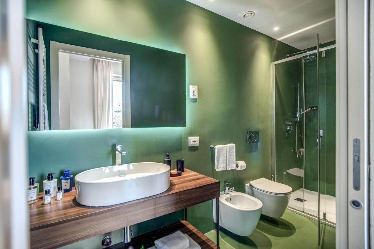 Milhouse Suites Duomo Мілан Екстер'єр фото